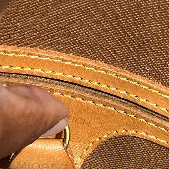 Louis Vuitton Monogram Ellipse Custom Painted… Rainbow Reflection… - Picture 4 of 6